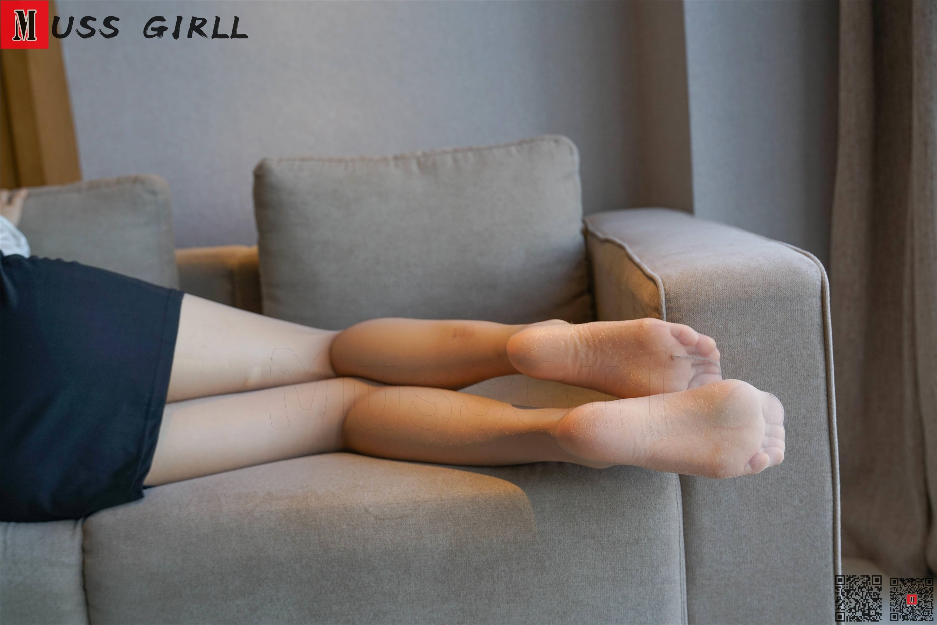 MussGirl慕丝女郎  NO.168 沙发女郎